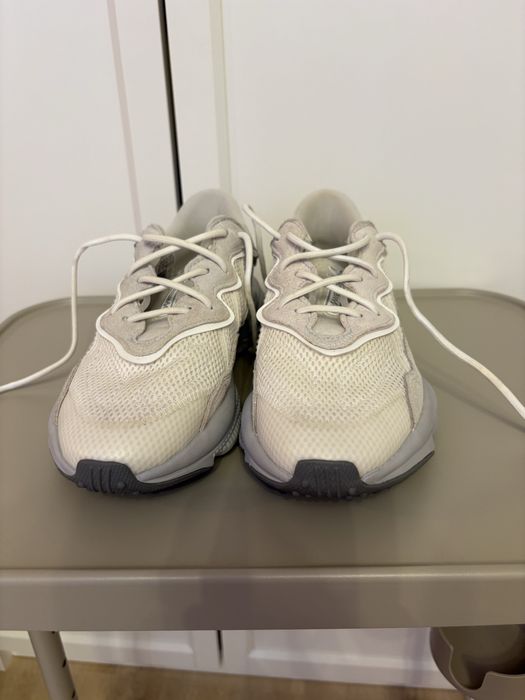 Adidasi noi adidas ozweego dama