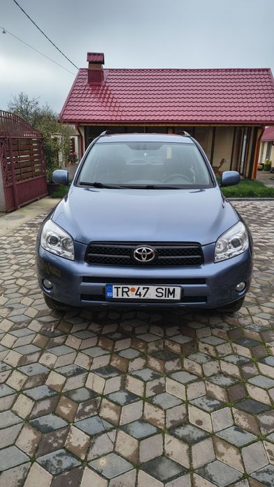 Toyota RAV4 2.2 D4D 136 CP