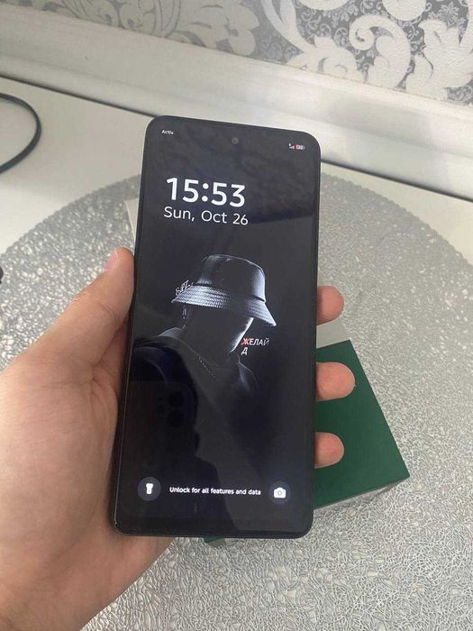 Телефон на 7000mAh Tecno pova