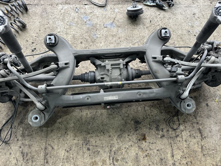 Заден мост за Мерцедес W205