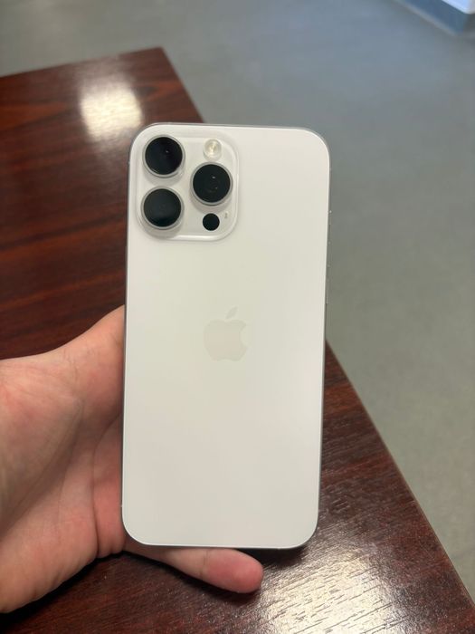 Iphone 16 pro max 256,baterie 100% alb