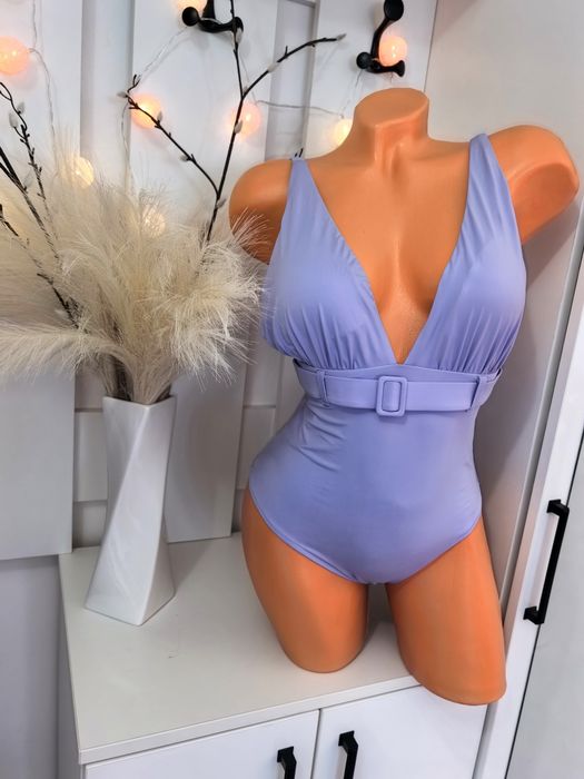 Costum de baie intreg mărimea M