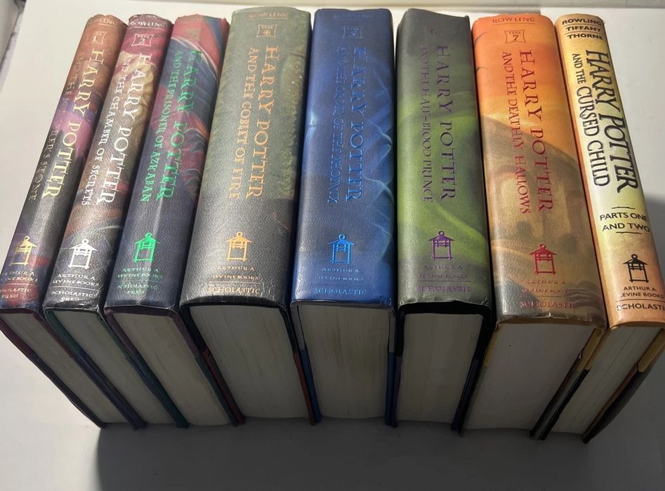 Комплект книг Гарри Поттер