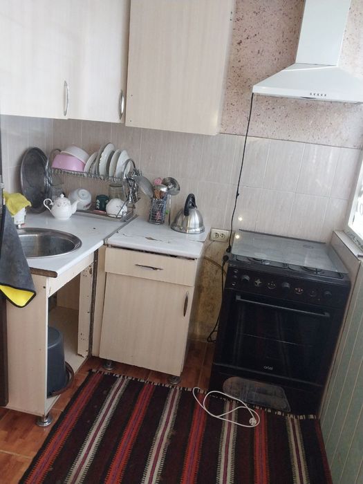 Продается 2 комнатная квартира с 6 метровой верандой