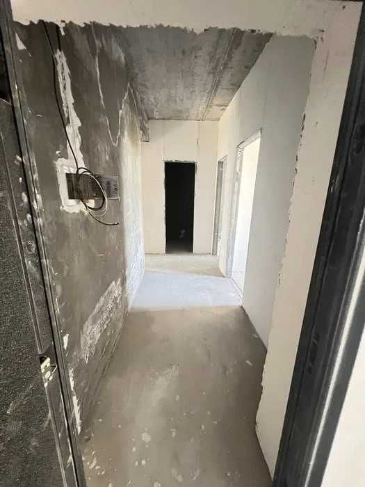 Яшнабадский район ЖК DUSTLIK 2 комнатная 45м2 3этаж ул.ОШ УзБум СРОЧНО