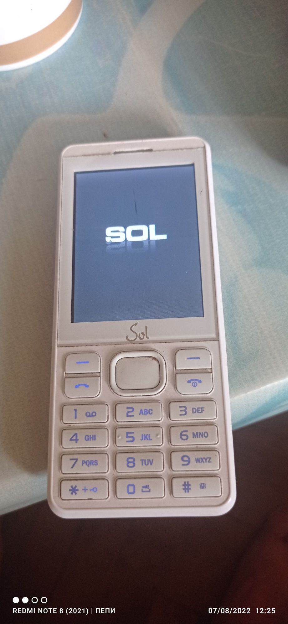 Мобилен телефон Sol