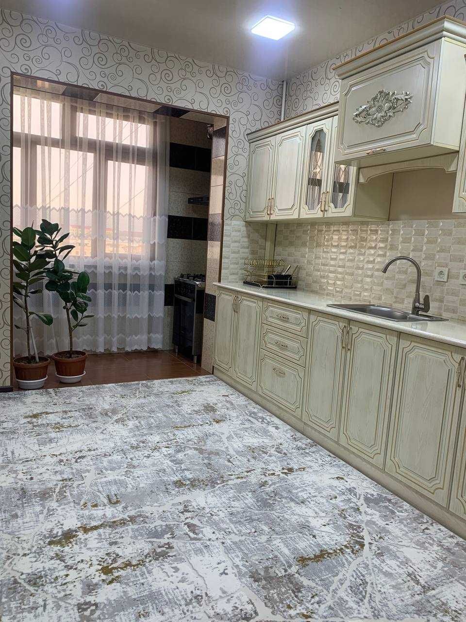 Продается 2х комн Квартира 64 м2 Юнусабад 14 Квартал Боходир (7144)