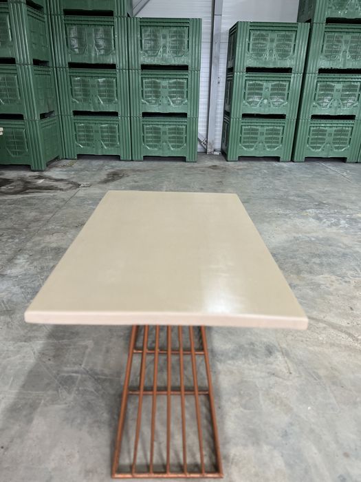 Mese lemn masiv și picioare fier forjat pentru mese