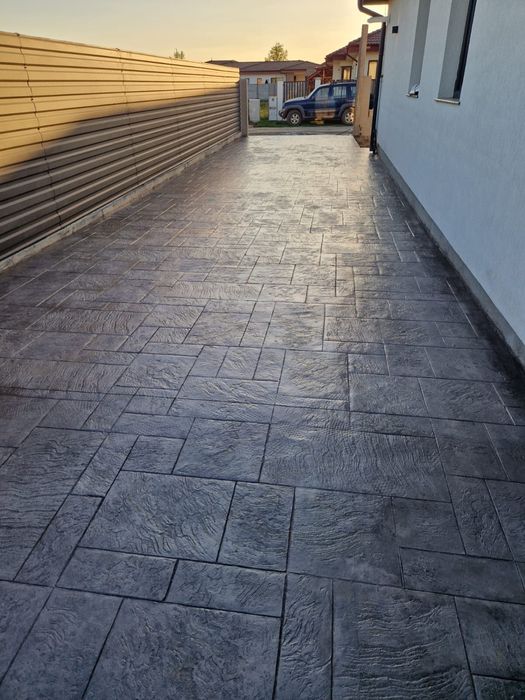 Vand casa str. Giulia ( odoreului )