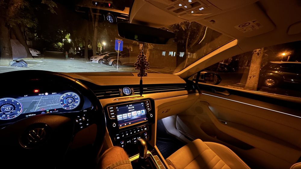 Volkswagen Passat B8 R-Line DSG automat