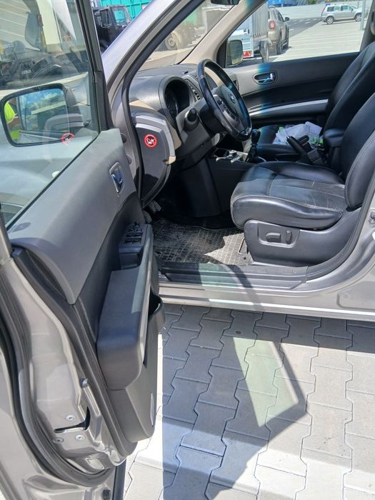 Nissan x-trail t31 2008