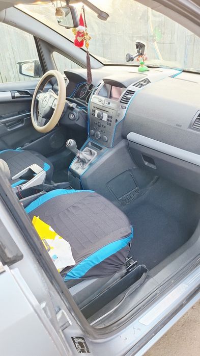 Vand Opel Zafira 7 locuri