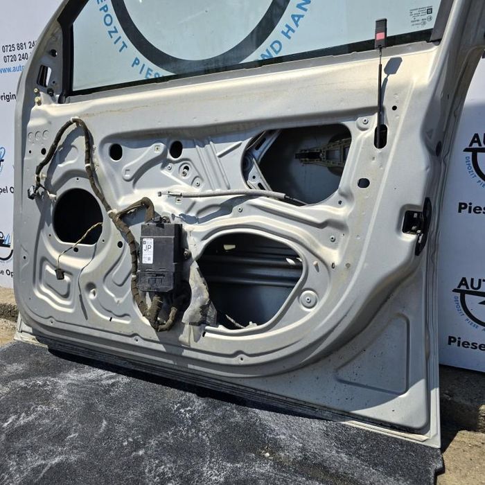 Portiera usa Z167 dreapta fata Opel Vectra C