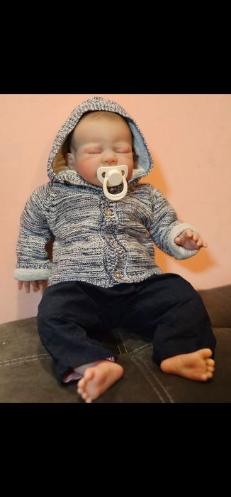 Реалистично бебе кукла 48 см Ново