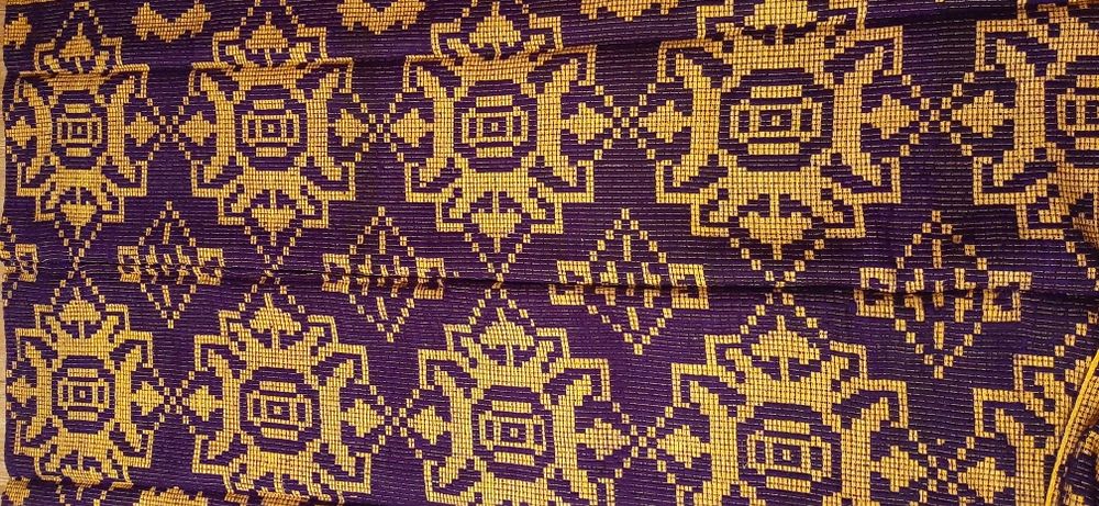 Carpete, macaturi, covoare de lana