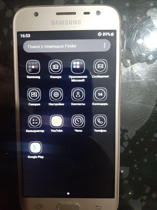 Samsung J3 ,б/у , шнур в комплекте