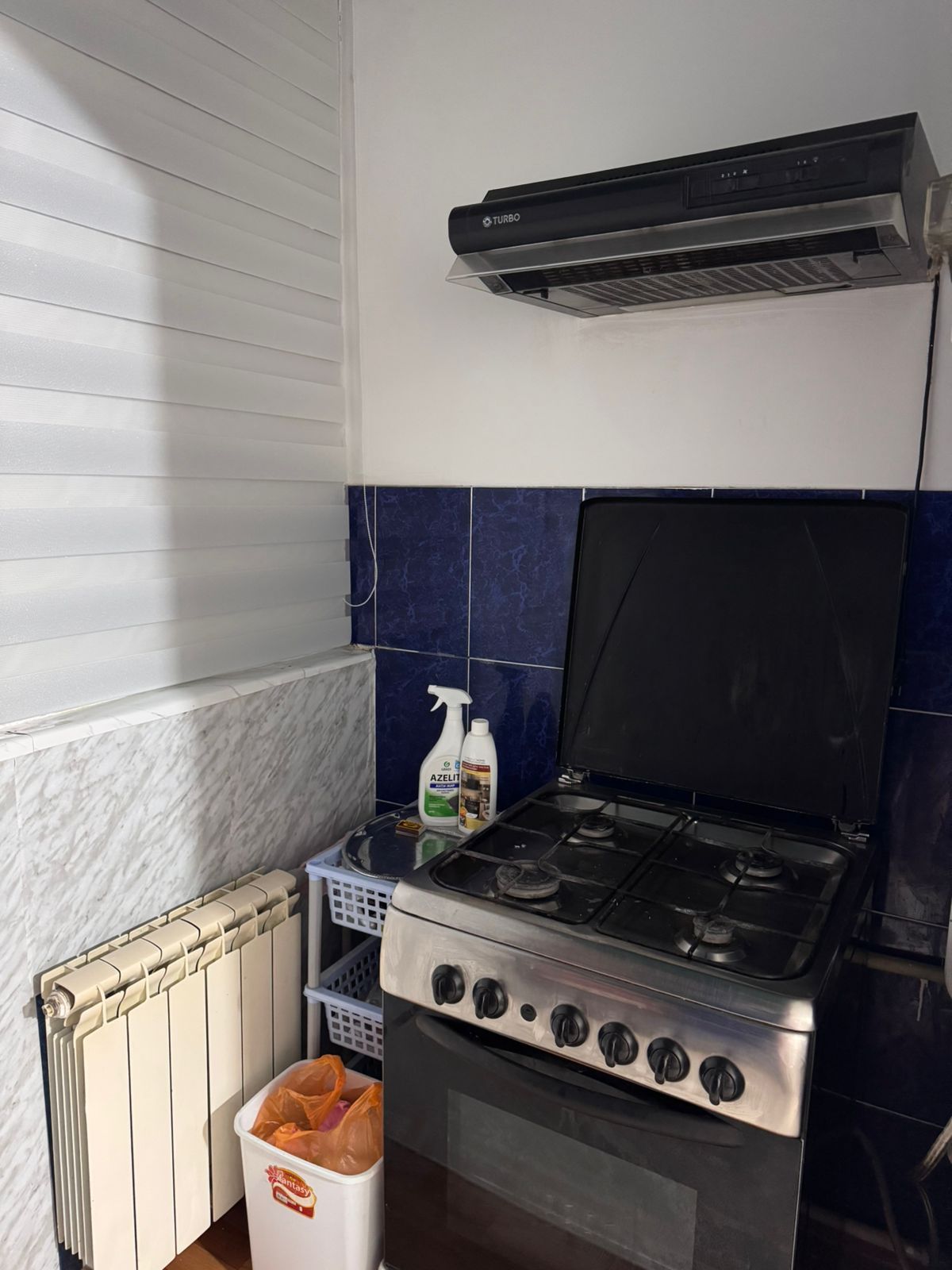 Продам 2 к.кв 6/6 этаж р-он 12 мкр,