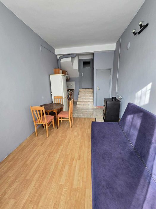 Продавам 3 стаен апартамент плюс гараж в Младост 1