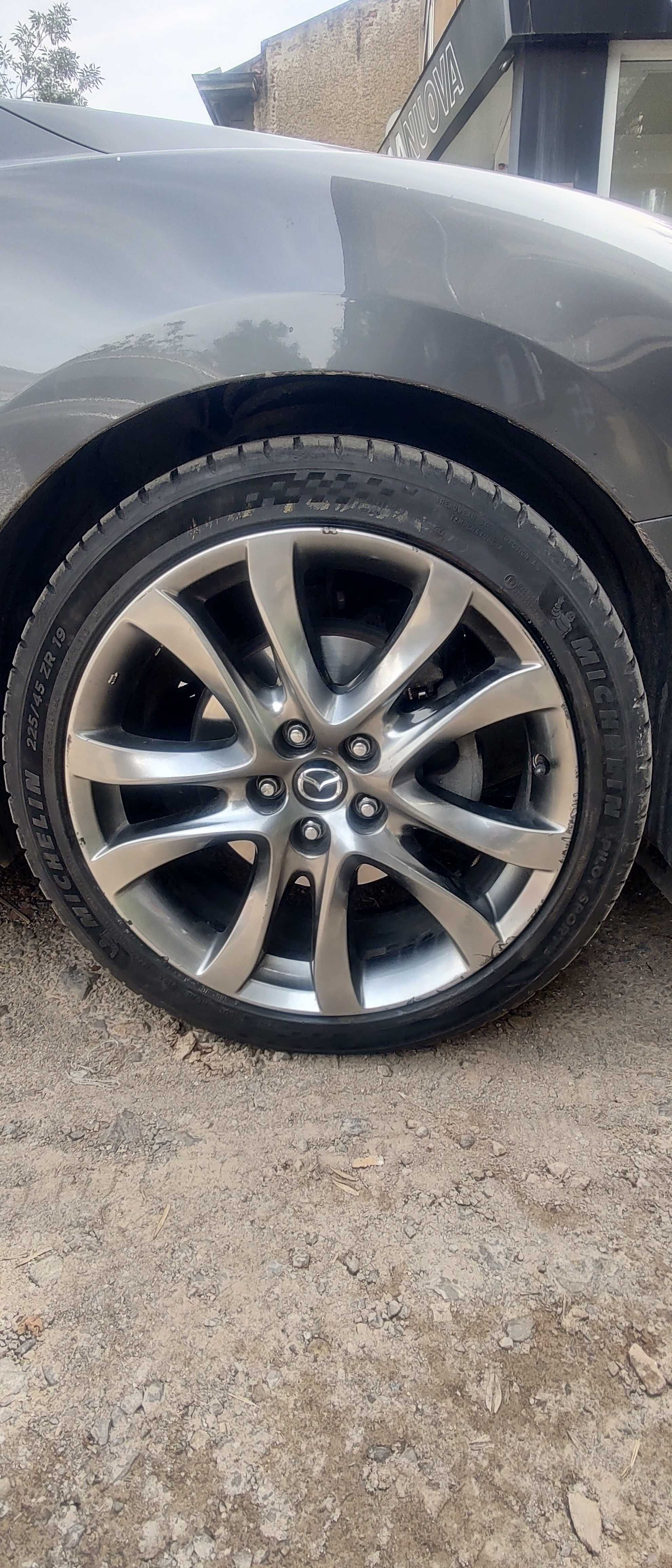 Оригинални джанти 19" Мазда 6 с летни Michelin Pilot Sport 5 DOT: 3622