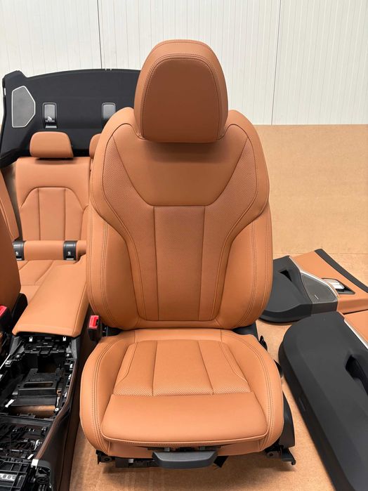 Салон БМВ Г20 Седан BMW G20