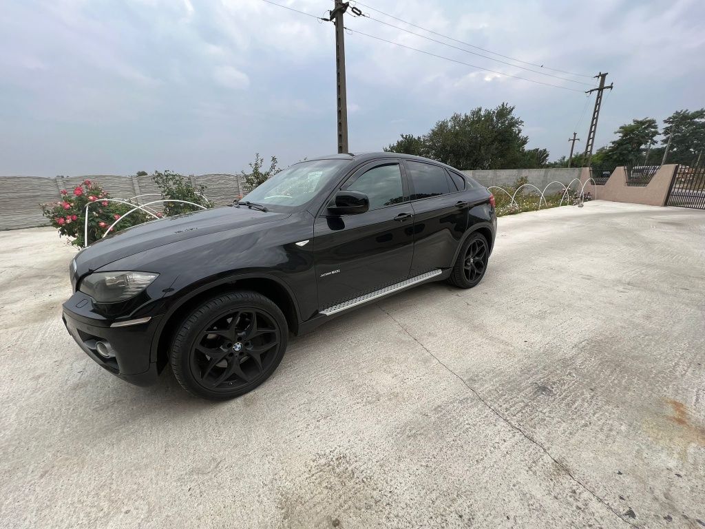 Vand bmw x6 m50i hybrid in acte/ accept variante