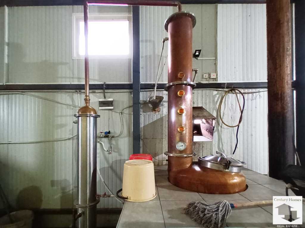 130041 Работеща  ракиджийница за продажба в гр. Златарица
