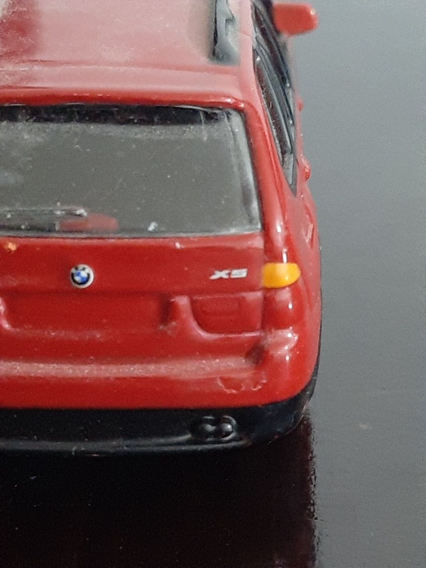 Maşinuță BMW X5, roşu