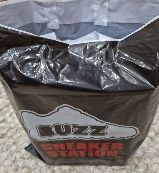 Preț redus ! Pantofi sport New BALANCE noi, cu bon, cutie, pungă