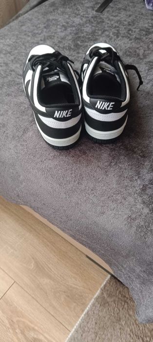 Продавам маратонки nike нови