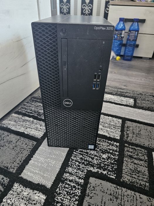 Vând unitate dell optiplex 3070 defecta