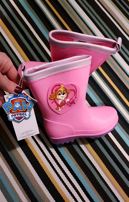 НОВИ детски обувки, маратонки 26, 27 и 28 размер