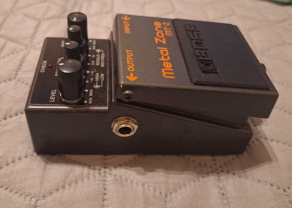 Boss MT-2 Eфект за китара