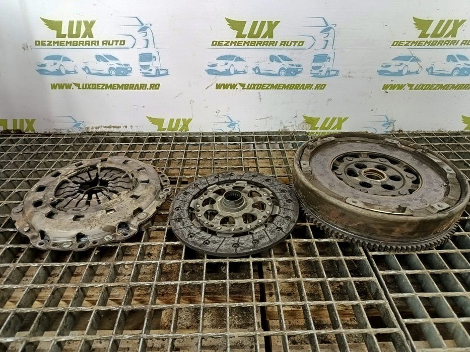 Kit ambreiaj 21217594442 2.0 D  N43B20A BMW Seria 3 E90/E91/E92/E93