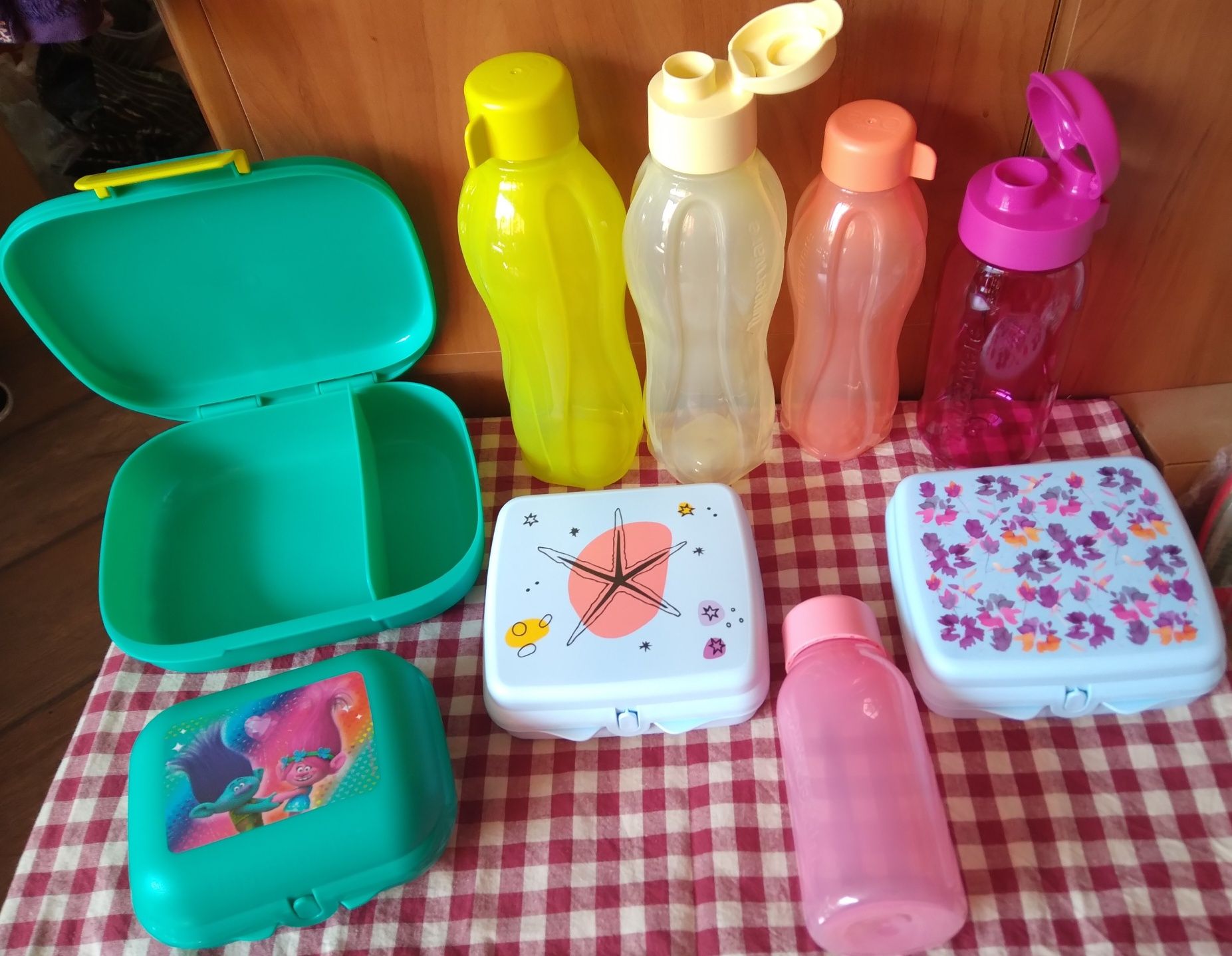 Tupperware Еко бутилки и разни промоционални