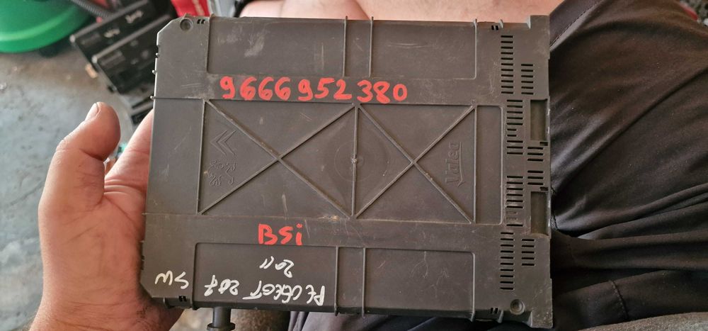 BSI Citroen C3 C4 Peugeot cod 9666952380 an 2012
