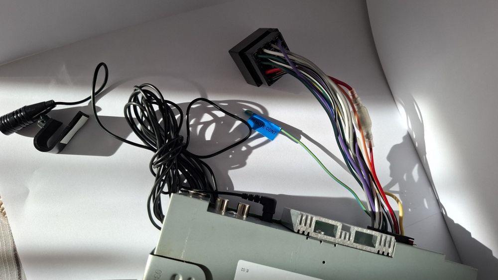 Радио JVC KD-X282BT