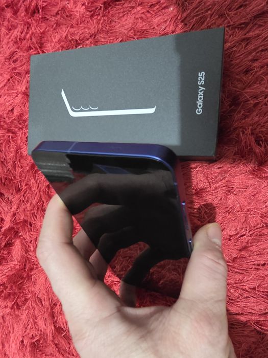 -Samsung S25, Blue Titan, 128Gb, 12Ram, Bat: 100%, 78 cicluri incarcar