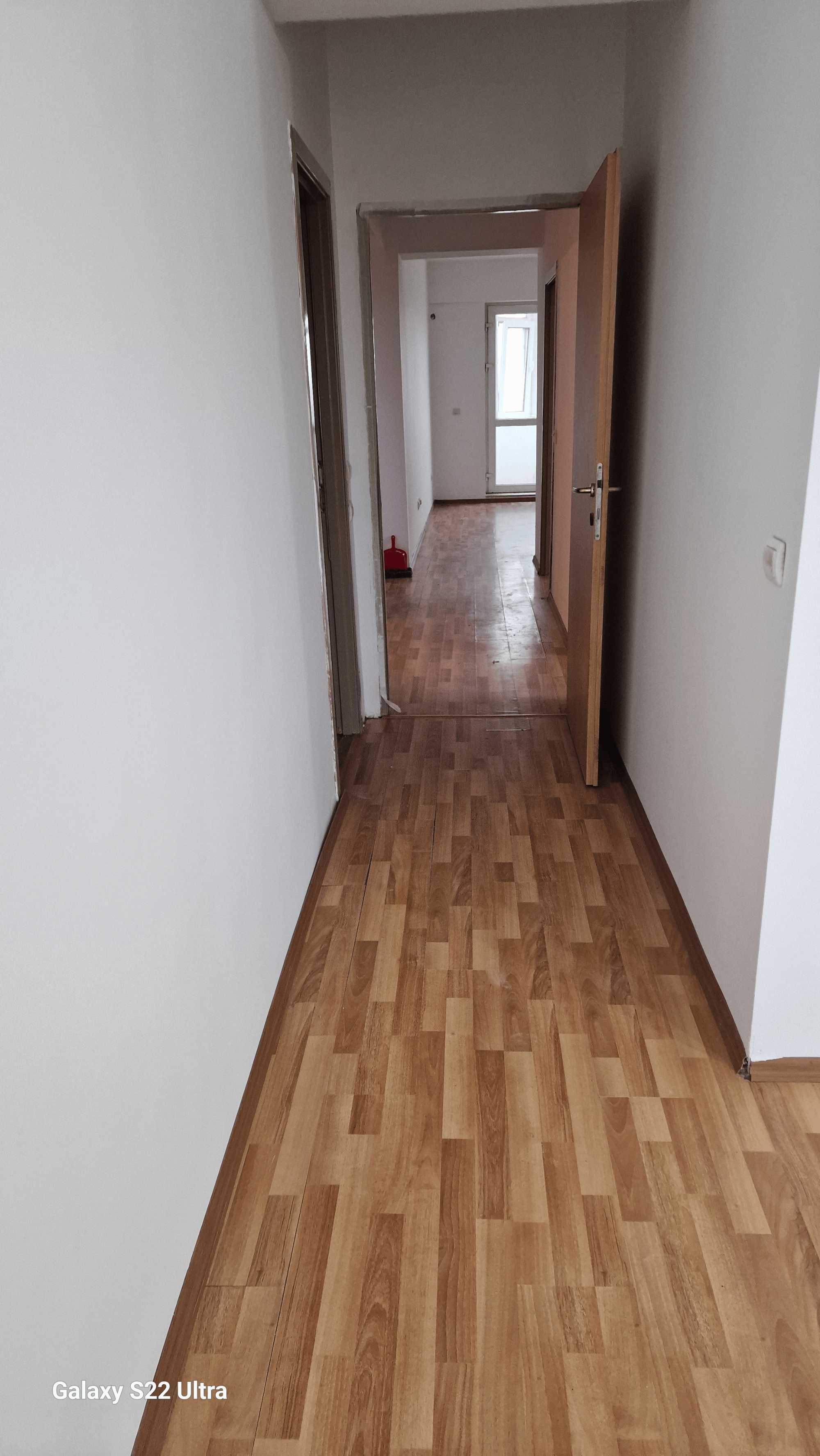 Vand apartament 3 camere fara comision 85 mp sector 1