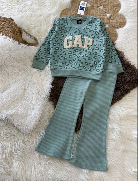 Спортен екип/анцунг от две части за деца и бебета