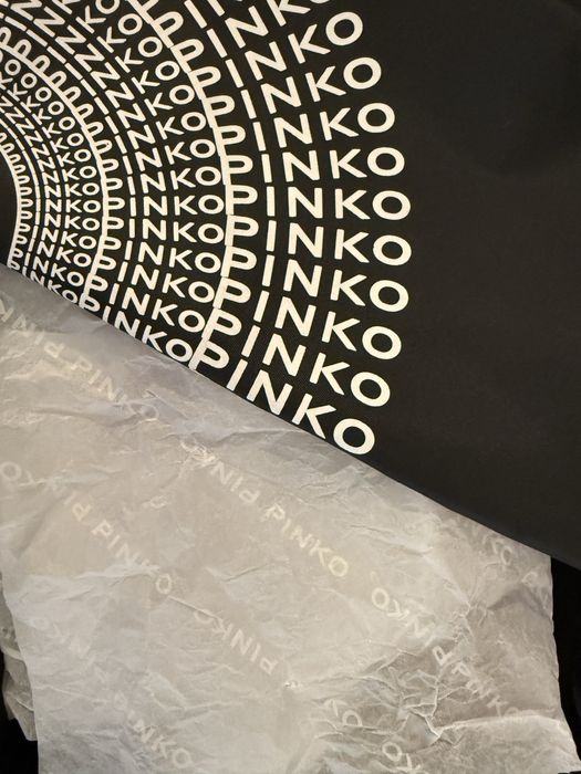 Оригинални кецове на Pinko