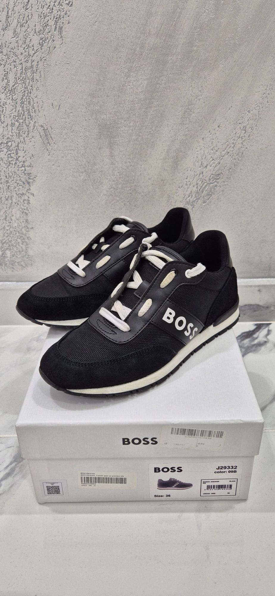 Маратонки обувки Boss детски