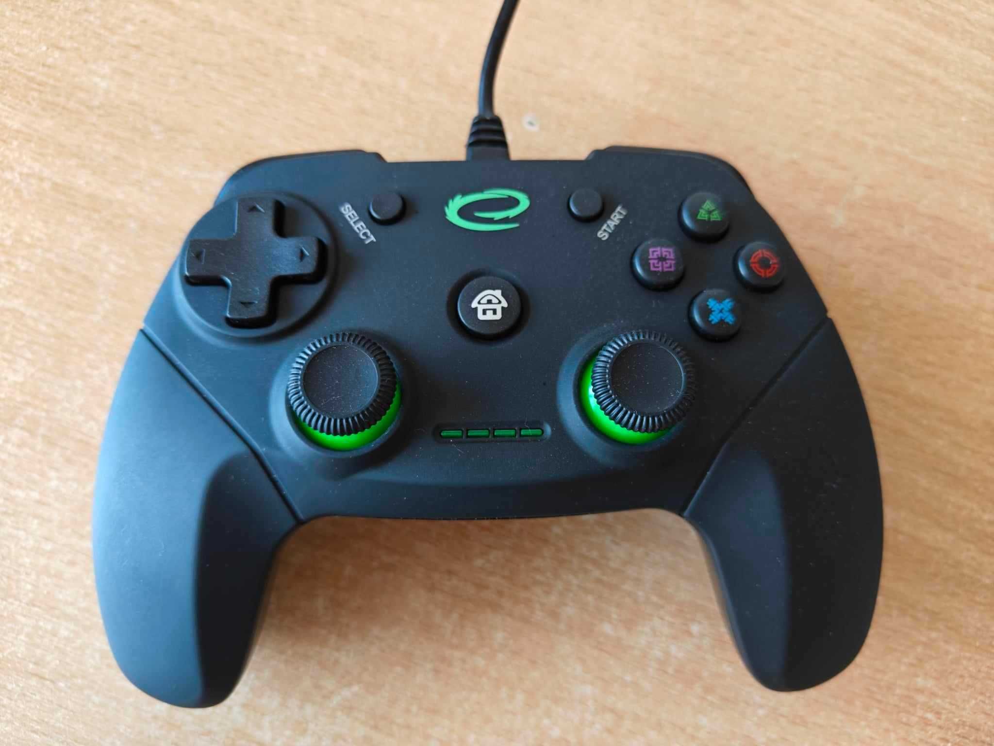 Vând Controller Esperanza, compatibil cu PC/PS