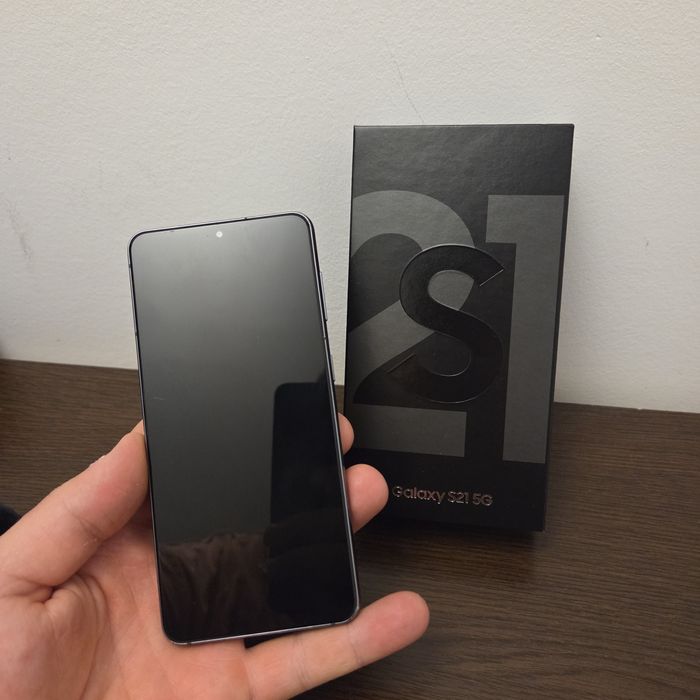 Samsung S21 5G, stare foarte buna+4 huse cadou