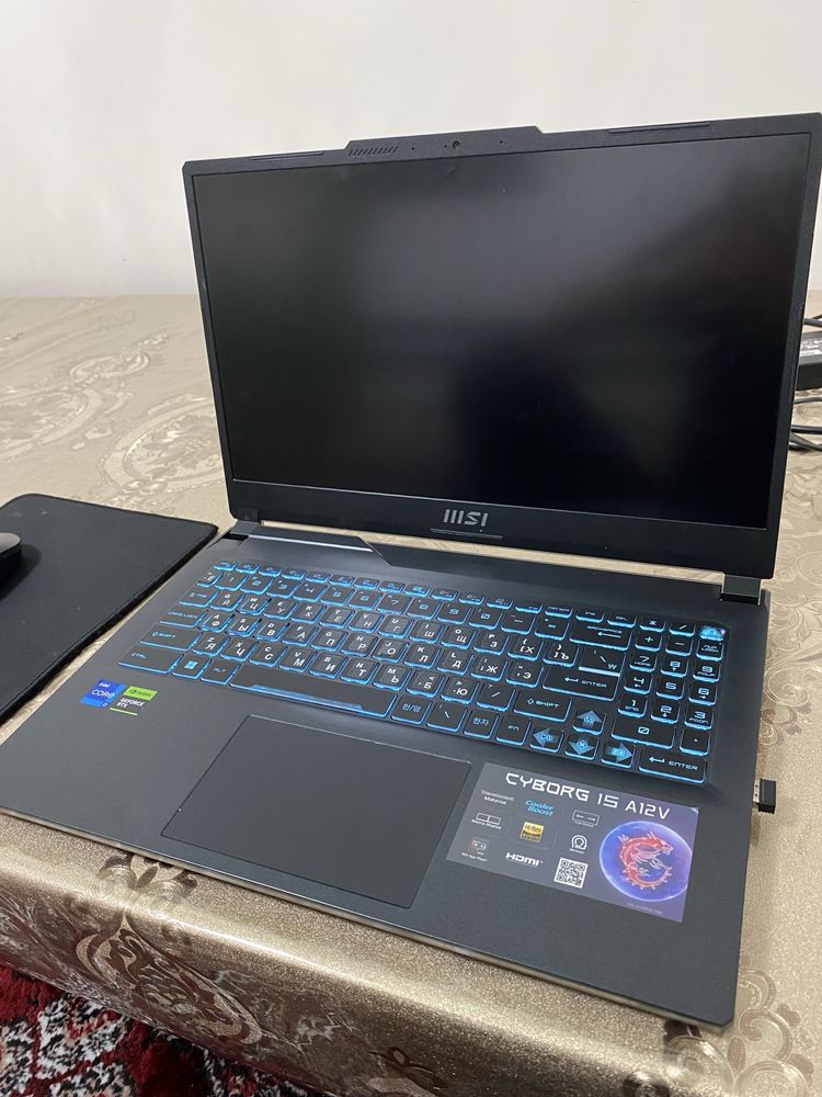 Notbuk sotiladi CYBORG 15 A12V
