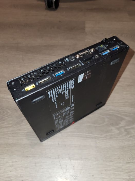 Vand Unitate Mini-PC Lenovo ThinkCentre M900