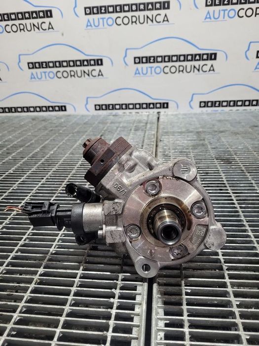 Pompa injectie / inalte BMW X1 E84 2.0 Diesel 2009 - 2012 177CP N47 D20C (878) 0445010510