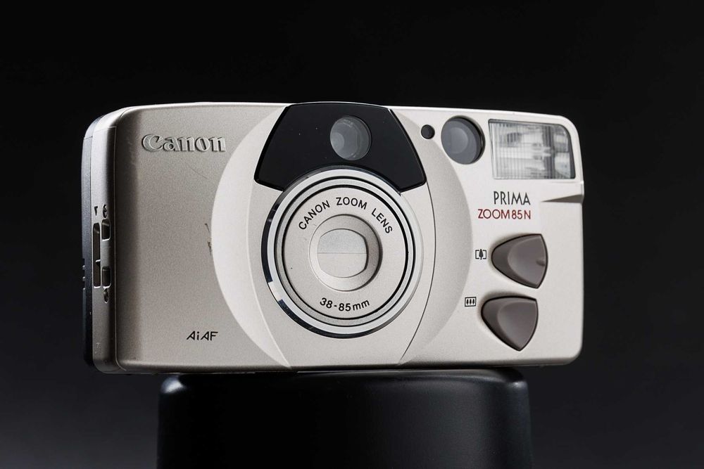 Плёночный фотоаппарат Сanon prima zoom 85n