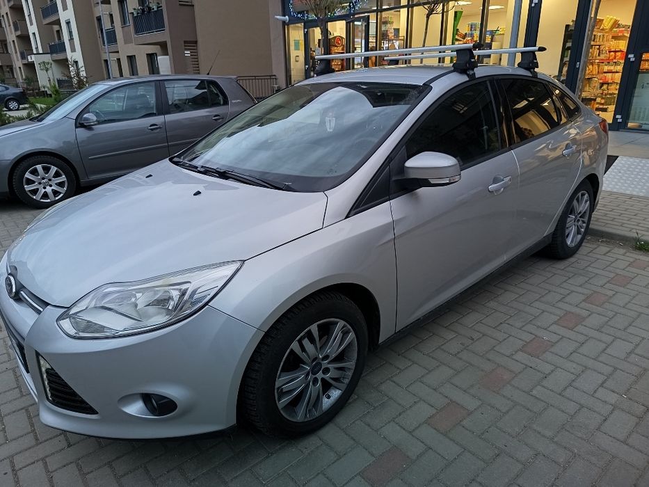 Vând Ford Focus 2015...129.000 km reali Variante CanAm