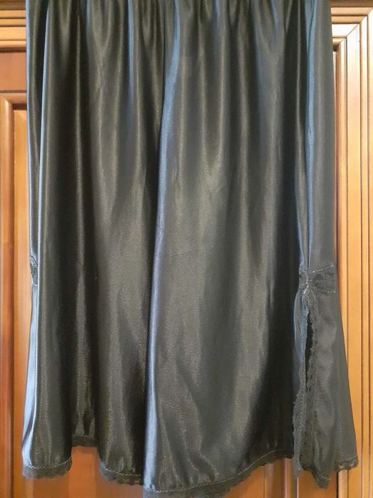 jupa neagra cu dantela