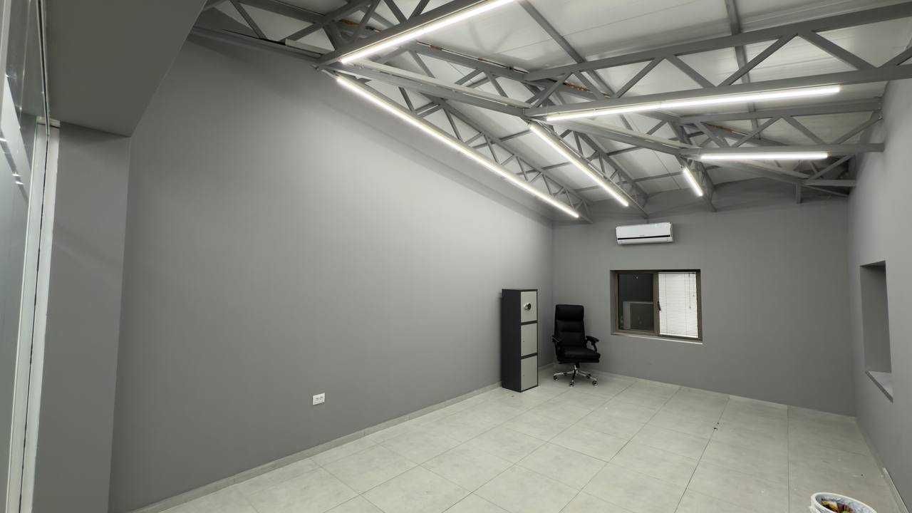 Госпитальный ул.Нукус Капитал банк 3-этаж 171 м² евроремонт парковка